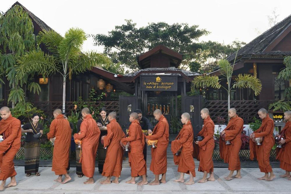 ลา แมซอง บีร์มาน บูทิก โฮเต็ล Villa Inle Lake ภายนอก รูปภาพ